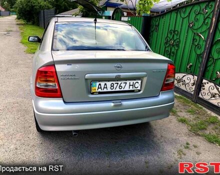 Серый Опель Астра, объемом двигателя 1.6 л и пробегом 178 тыс. км за 3700 $, фото 1 на Automoto.ua