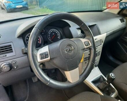 Серый Опель Астра, объемом двигателя 1.6 л и пробегом 117 тыс. км за 5550 $, фото 27 на Automoto.ua