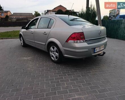 Сірий Опель Астра, об'ємом двигуна 1.8 л та пробігом 182 тис. км за 5555 $, фото 2 на Automoto.ua