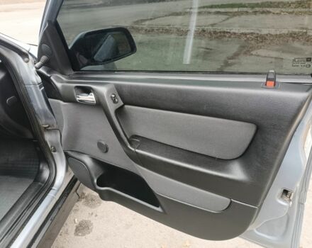 Серый Опель Астра, объемом двигателя 1 л и пробегом 400 тыс. км за 3500 $, фото 6 на Automoto.ua