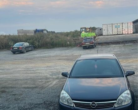 Сірий Опель Астра, об'ємом двигуна 1.6 л та пробігом 217 тис. км за 4200 $, фото 1 на Automoto.ua