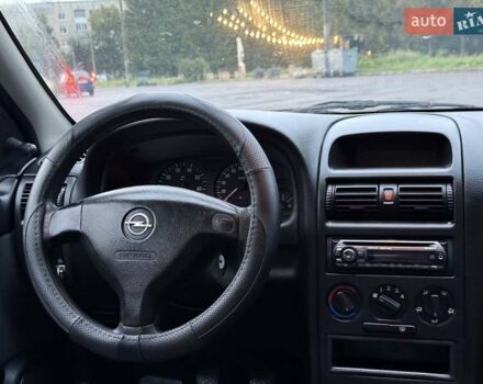 Сірий Опель Астра, об'ємом двигуна 1.4 л та пробігом 270 тис. км за 3150 $, фото 69 на Automoto.ua