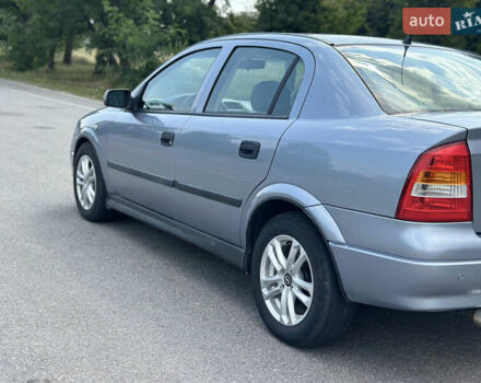 Сірий Опель Астра, об'ємом двигуна 1.6 л та пробігом 230 тис. км за 4700 $, фото 7 на Automoto.ua