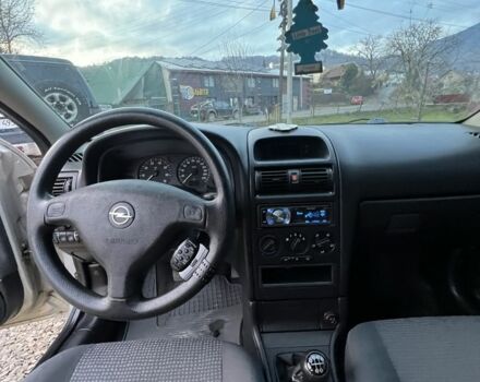 Серый Опель Астра, объемом двигателя 1.4 л и пробегом 158 тыс. км за 3250 $, фото 6 на Automoto.ua