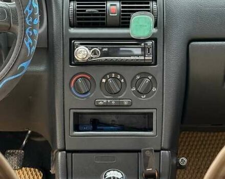 Серый Опель Астра, объемом двигателя 1.6 л и пробегом 179 тыс. км за 4000 $, фото 29 на Automoto.ua