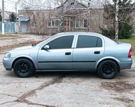 Серый Опель Астра, объемом двигателя 1 л и пробегом 400 тыс. км за 3500 $, фото 2 на Automoto.ua