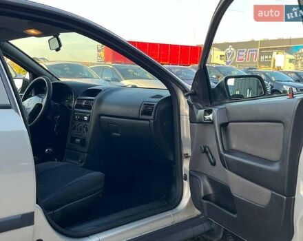 Сірий Опель Астра, об'ємом двигуна 1.4 л та пробігом 280 тис. км за 4390 $, фото 31 на Automoto.ua