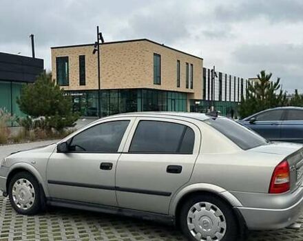 Серый Опель Астра, объемом двигателя 1.6 л и пробегом 179 тыс. км за 4000 $, фото 7 на Automoto.ua