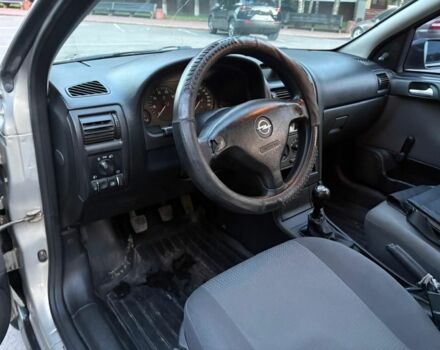 Опель Астра 2008 в Виннице на Automoto.ua Серый Опель Астра, объемом двигателя 0 л и пробегом 220 тыс. км за 3836 $, фото 14 на Automoto.ua