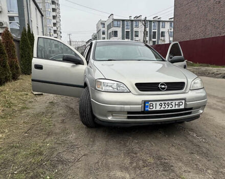 Сірий Опель Астра, об'ємом двигуна 1.4 л та пробігом 218 тис. км за 4000 $, фото 4 на Automoto.ua