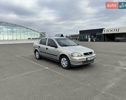 Серый Опель Астра, объемом двигателя 1.4 л и пробегом 200 тыс. км за 4200 $, фото 10 на Automoto.ua