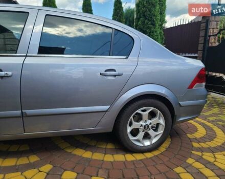 Серый Опель Астра, объемом двигателя 1.6 л и пробегом 30 тыс. км за 7200 $, фото 6 на Automoto.ua