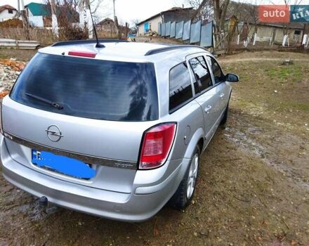 Серый Опель Астра, объемом двигателя 1.7 л и пробегом 290 тыс. км за 5700 $, фото 5 на Automoto.ua