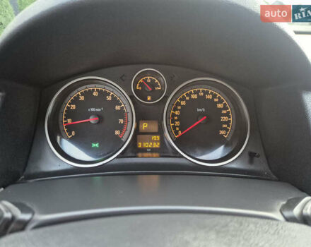 Сірий Опель Астра, об'ємом двигуна 1.8 л та пробігом 299 тис. км за 4999 $, фото 15 на Automoto.ua