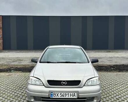 Серый Опель Астра, объемом двигателя 1.6 л и пробегом 179 тыс. км за 4000 $, фото 1 на Automoto.ua