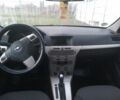 Опель Астра 2008 в Бородянке на Automoto.ua Серый Опель Астра, объемом двигателя 1.8 л и пробегом 221 тыс. км за 5500 $, фото 13 на Automoto.ua