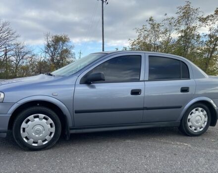 Серый Опель Астра, объемом двигателя 1.6 л и пробегом 200 тыс. км за 4200 $, фото 5 на Automoto.ua