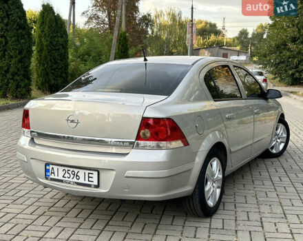 Серый Опель Астра, объемом двигателя 1.6 л и пробегом 203 тыс. км за 6000 $, фото 5 на Automoto.ua