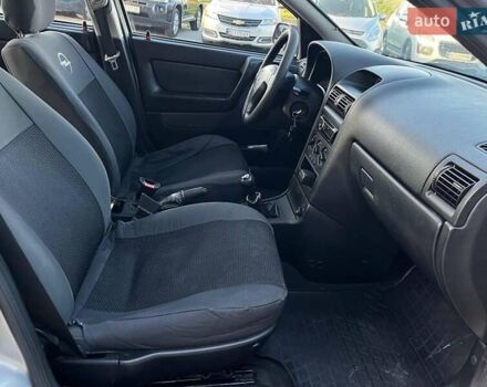 Сірий Опель Астра, об'ємом двигуна 1.4 л та пробігом 280 тис. км за 4390 $, фото 32 на Automoto.ua