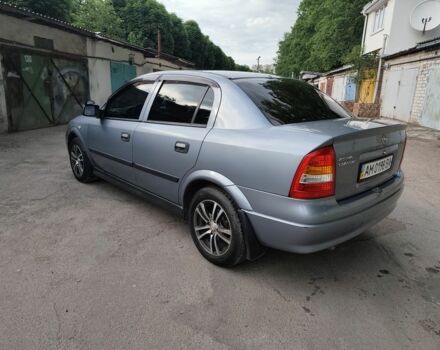 Серый Опель Астра, объемом двигателя 1.4 л и пробегом 73 тыс. км за 5200 $, фото 4 на Automoto.ua