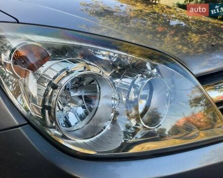 Серый Опель Астра, объемом двигателя 1.6 л и пробегом 117 тыс. км за 5550 $, фото 74 на Automoto.ua