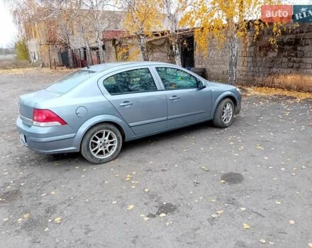 Серый Опель Астра, объемом двигателя 1.6 л и пробегом 260 тыс. км за 5200 $, фото 2 на Automoto.ua