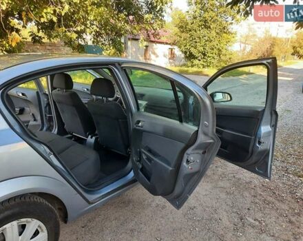 Серый Опель Астра, объемом двигателя 1.6 л и пробегом 117 тыс. км за 5550 $, фото 46 на Automoto.ua