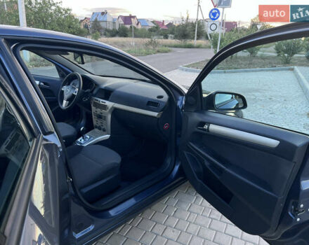 Серый Опель Астра, объемом двигателя 1.6 л и пробегом 194 тыс. км за 5999 $, фото 8 на Automoto.ua