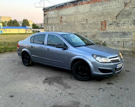 Серый Опель Астра, объемом двигателя 1.6 л и пробегом 123 тыс. км за 4350 $, фото 3 на Automoto.ua