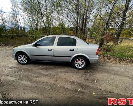 Серый Опель Астра, объемом двигателя 1.4 л и пробегом 326 тыс. км за 4200 $, фото 1 на Automoto.ua