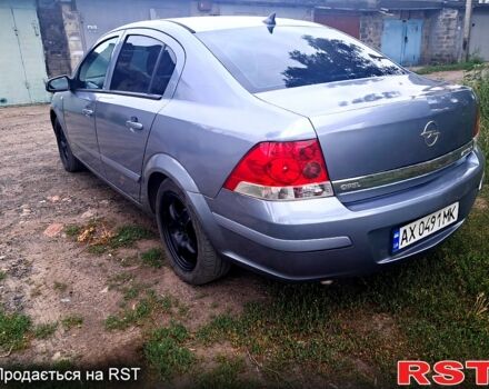 Серый Опель Астра, объемом двигателя 1.6 л и пробегом 122 тыс. км за 4000 $, фото 2 на Automoto.ua
