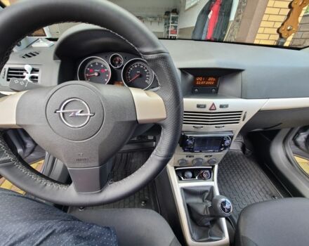 Серый Опель Астра, объемом двигателя 0 л и пробегом 30 тыс. км за 7200 $, фото 6 на Automoto.ua