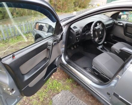 Серый Опель Астра, объемом двигателя 1.6 л и пробегом 256 тыс. км за 3500 $, фото 8 на Automoto.ua