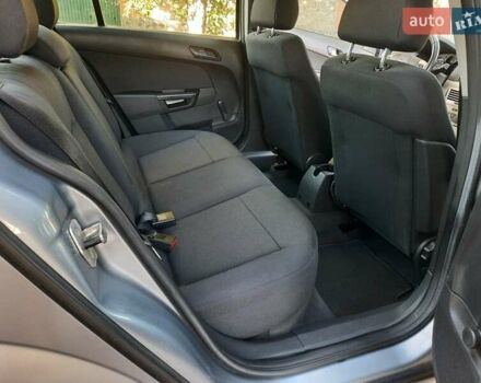 Серый Опель Астра, объемом двигателя 1.6 л и пробегом 117 тыс. км за 5550 $, фото 37 на Automoto.ua