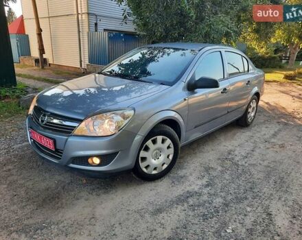 Серый Опель Астра, объемом двигателя 1.6 л и пробегом 117 тыс. км за 5550 $, фото 89 на Automoto.ua