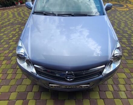 Серый Опель Астра, объемом двигателя 0 л и пробегом 30 тыс. км за 7200 $, фото 3 на Automoto.ua
