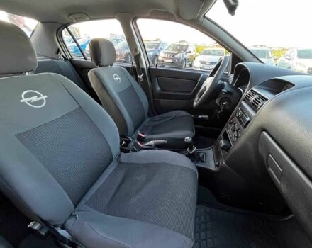 Сірий Опель Астра, об'ємом двигуна 1.4 л та пробігом 280 тис. км за 3890 $, фото 22 на Automoto.ua