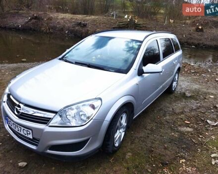 Серый Опель Астра, объемом двигателя 1.7 л и пробегом 290 тыс. км за 5700 $, фото 20 на Automoto.ua