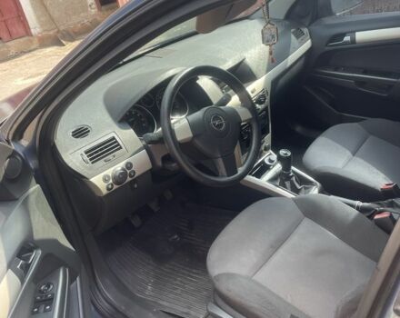 Сірий Опель Астра, об'ємом двигуна 1.6 л та пробігом 217 тис. км за 4200 $, фото 4 на Automoto.ua