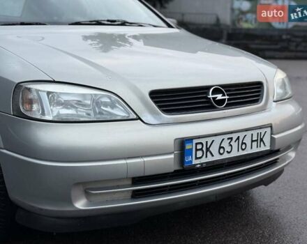 Сірий Опель Астра, об'ємом двигуна 1.4 л та пробігом 270 тис. км за 3150 $, фото 11 на Automoto.ua