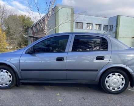 Серый Опель Астра, объемом двигателя 1.6 л и пробегом 200 тыс. км за 4200 $, фото 4 на Automoto.ua