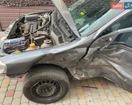 Серый Опель Астра, объемом двигателя 1.4 л и пробегом 122 тыс. км за 1500 $, фото 26 на Automoto.ua