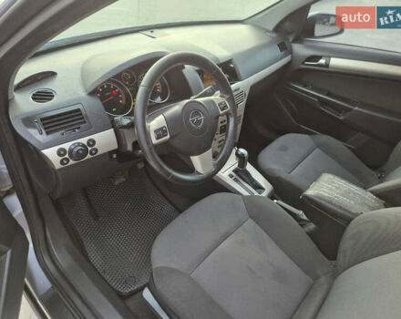 Сірий Опель Астра, об'ємом двигуна 1.8 л та пробігом 299 тис. км за 4999 $, фото 16 на Automoto.ua