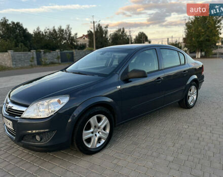 Серый Опель Астра, объемом двигателя 1.6 л и пробегом 194 тыс. км за 5999 $, фото 3 на Automoto.ua