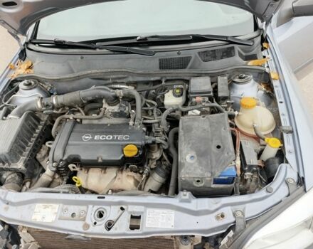 Серый Опель Астра, объемом двигателя 1.4 л и пробегом 77 тыс. км за 4400 $, фото 12 на Automoto.ua