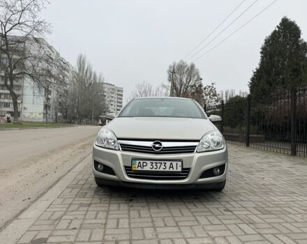 Серый Опель Астра, объемом двигателя 1.6 л и пробегом 152 тыс. км за 6000 $, фото 1 на Automoto.ua