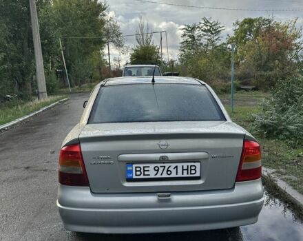 Опель Астра 2008 в Баштанке на Automoto.ua Серый Опель Астра, объемом двигателя 1.6 л и пробегом 200 тыс. км за 1800 $, фото 2 на Automoto.ua