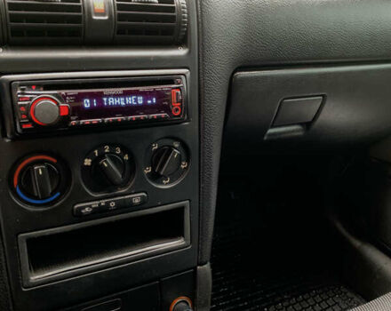 Опель Астра 2008 у Червоноград на Automoto.ua Сірий Опель Астра, об'ємом двигуна 1.6 л та пробігом 193 тис. км за 5300 $, фото 20 на Automoto.ua