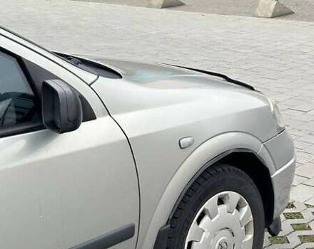 Серый Опель Астра, объемом двигателя 1.6 л и пробегом 179 тыс. км за 4000 $, фото 6 на Automoto.ua