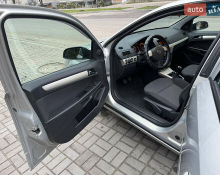 Сірий Опель Астра, об'ємом двигуна 1.6 л та пробігом 152 тис. км за 6000 $, фото 34 на Automoto.ua